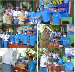 PEMBINA UPACARA DAN TES URINE DI SMAN 1 NGADILUWIH